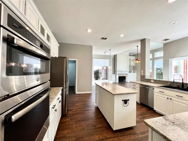 $3,800 | 615 Fallbrook Drive, Flower Mound, TX 75028