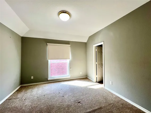 $3,800 | 615 Fallbrook Drive, Flower Mound, TX 75028