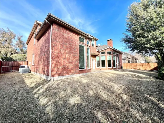 $3,800 | 615 Fallbrook Drive, Flower Mound, TX 75028