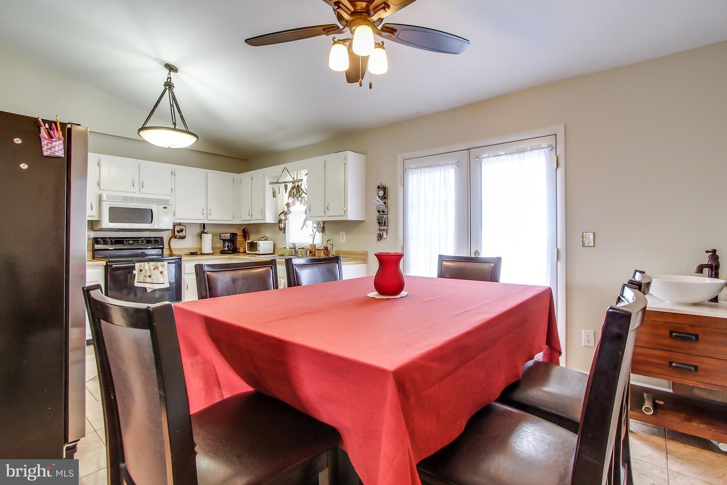 4332 Winchester Road Dover, PA 17315 - Photo 5 of 24 Gallery Image 5