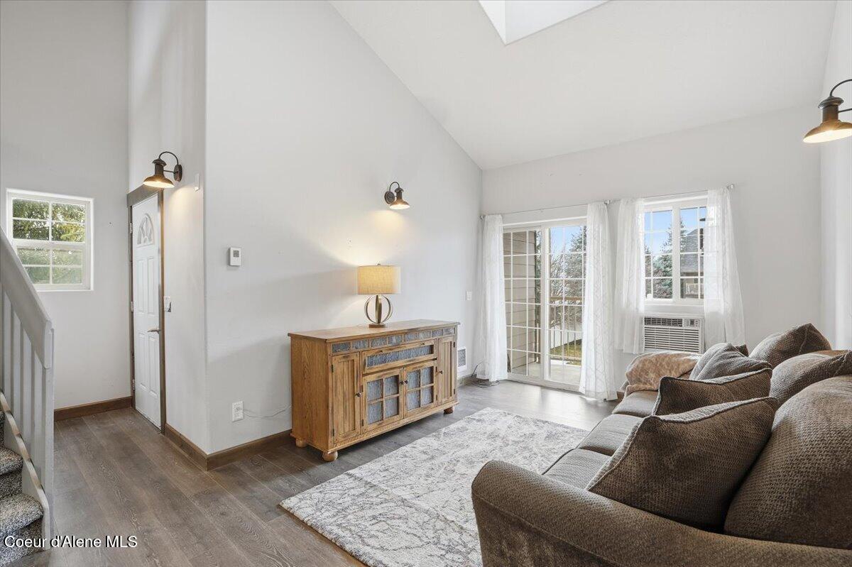 848 Chase Road, Unit 205 Post Falls, ID 83854 - Photo 2 of 30 Living Room