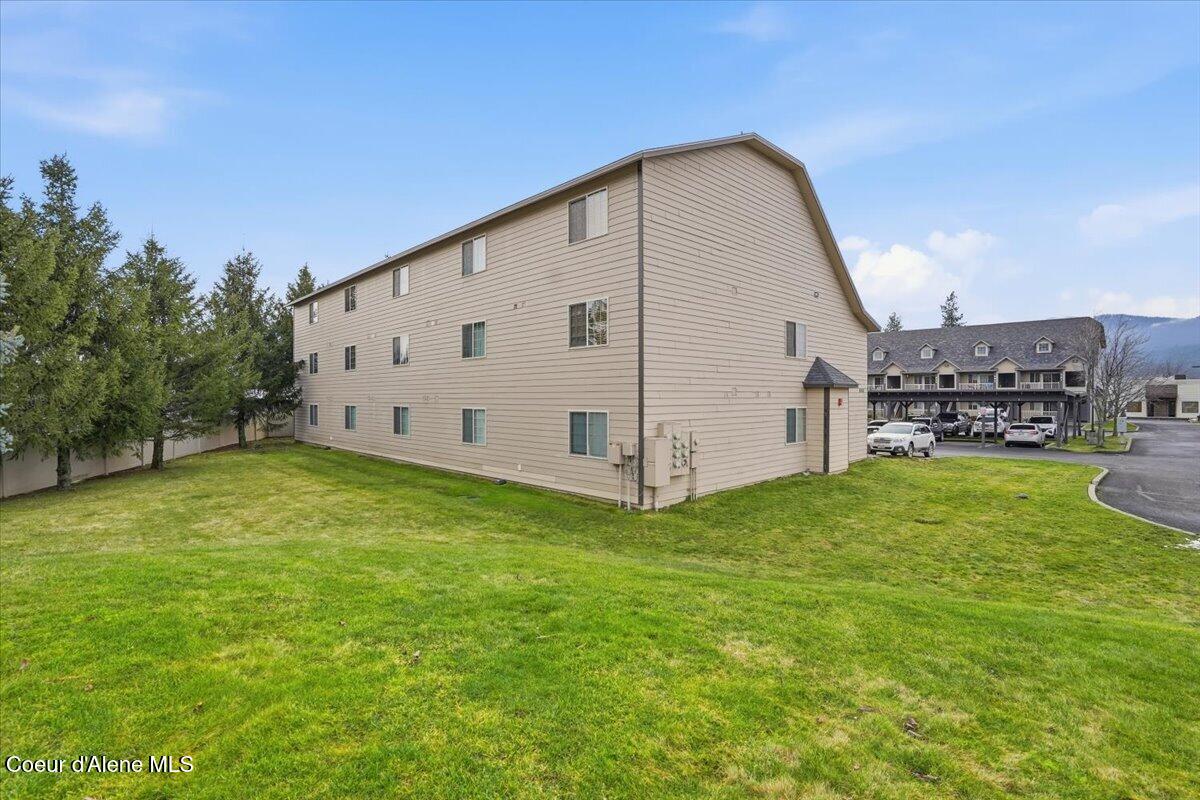 848 Chase Road, Unit 205 Post Falls, ID 83854 - Photo 28 of 30 Well Maintained