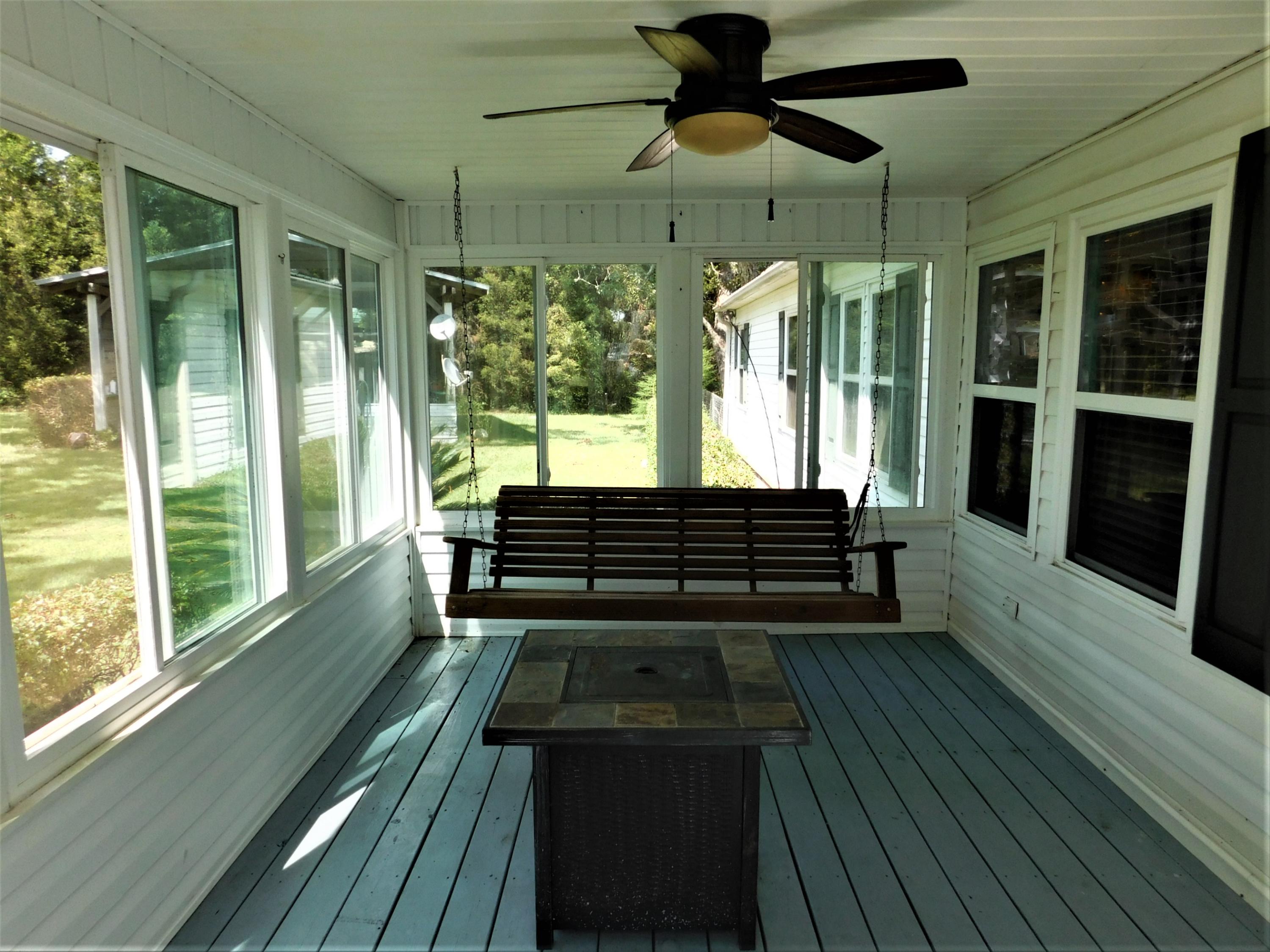 1533 Messick Road Baker, FL 32531 - Photo 7 of 40