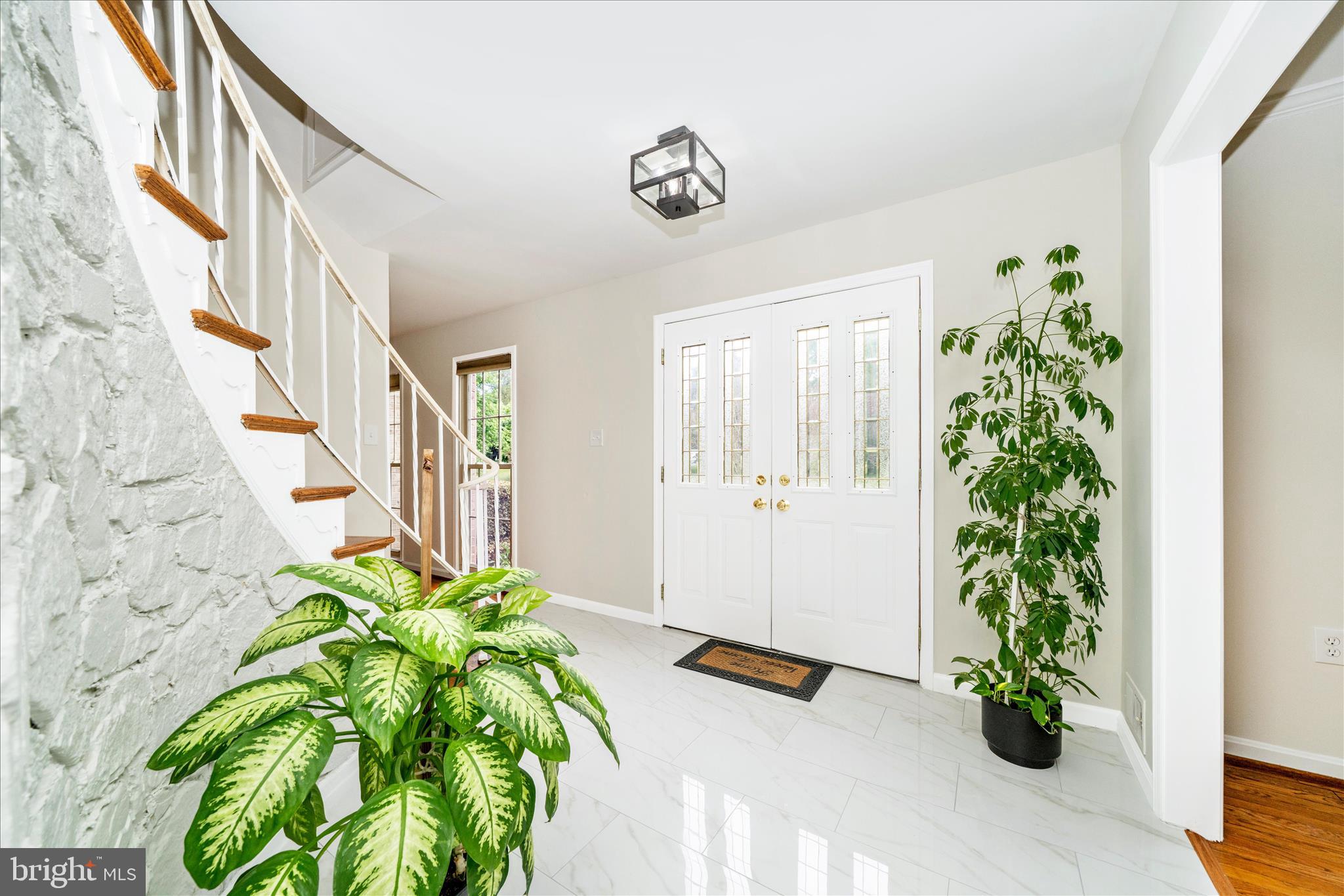 16000 Narrows Terrace Silver Spring, MD 20906 - Photo 3 of 54 Foyer