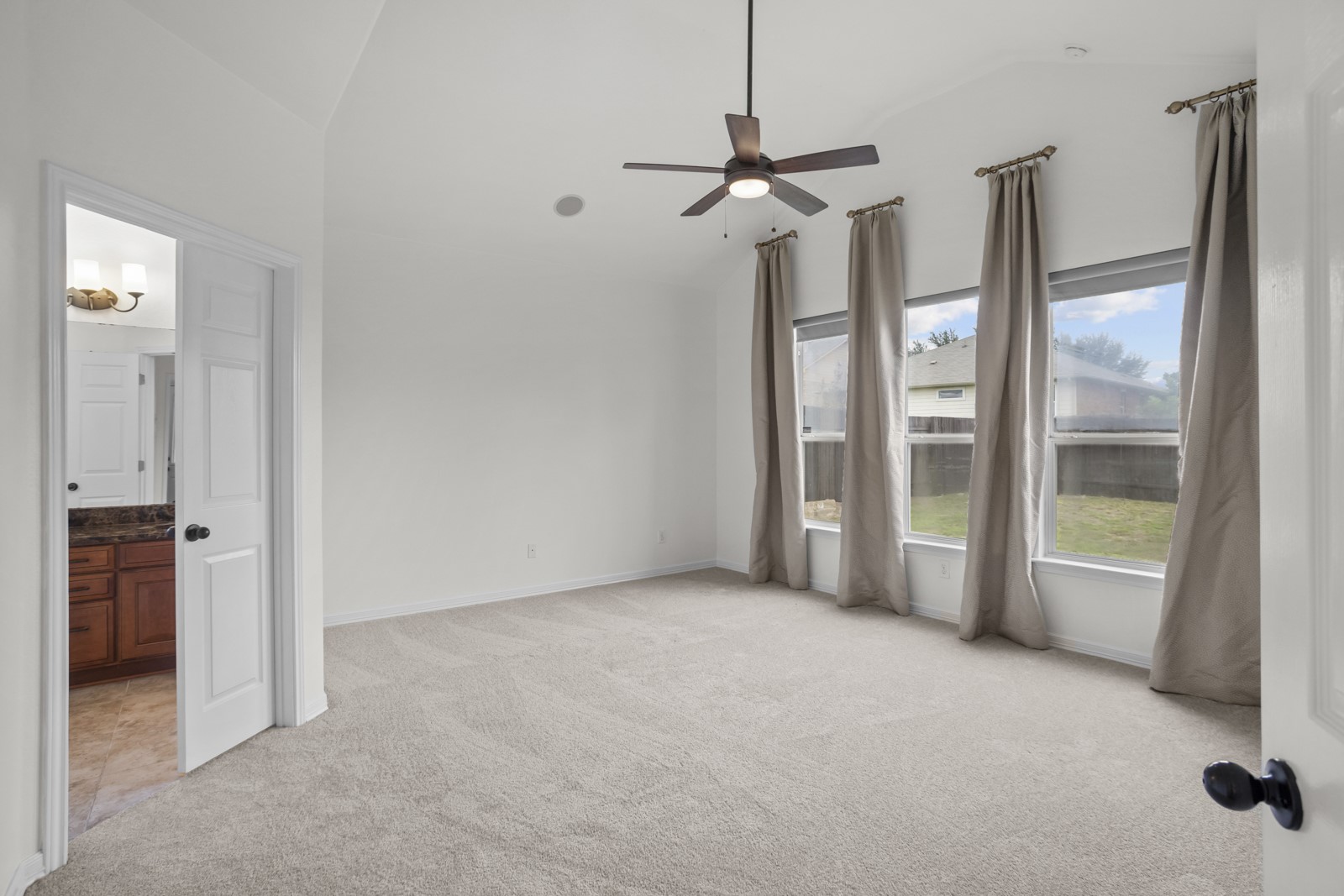 245 Razzmatazz Trail Buda, TX 78610 - Photo 18 of 37