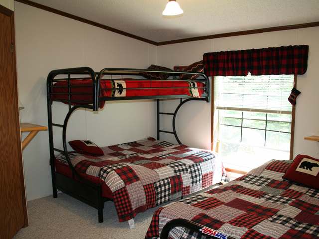 7584 Channel Road Eagle River, WI 54521 - Photo 17 of 20 Gallery Image 17
