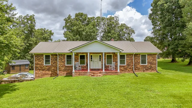 $349,900 | 1053 Houston Smith Road, Iron City, TN 38463