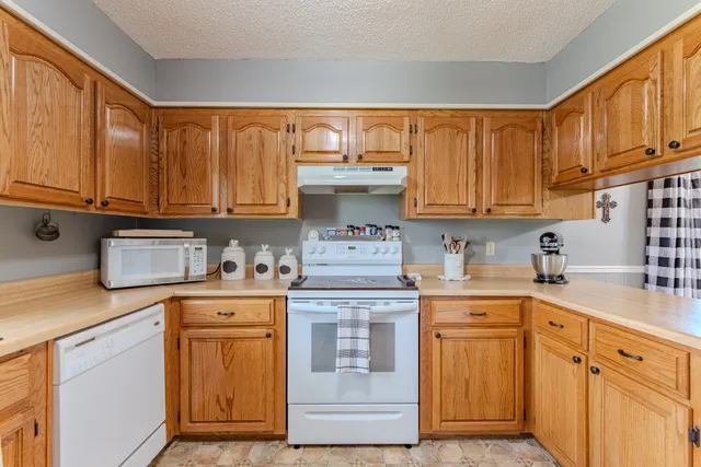 $349,900 | 1053 Houston Smith Road, Iron City, TN 38463