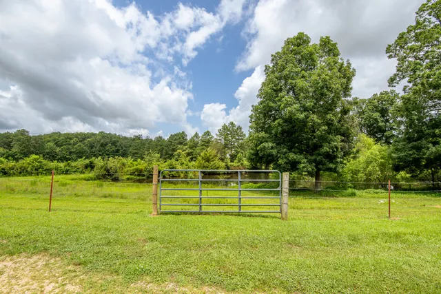 $349,900 | 1053 Houston Smith Road, Iron City, TN 38463