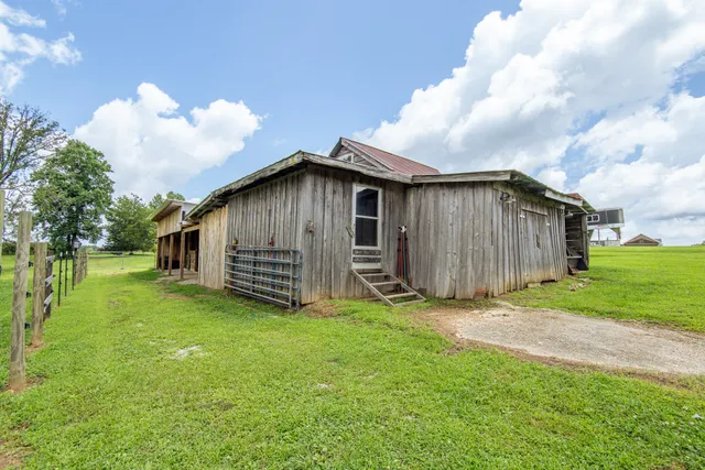 $349,900 | 1053 Houston Smith Road, Iron City, TN 38463