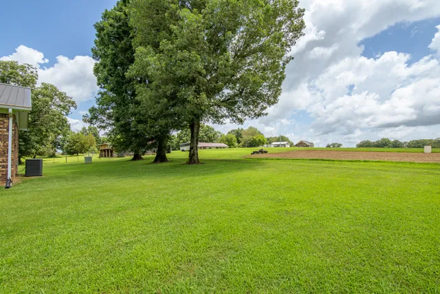 $349,900 | 1053 Houston Smith Road, Iron City, TN 38463