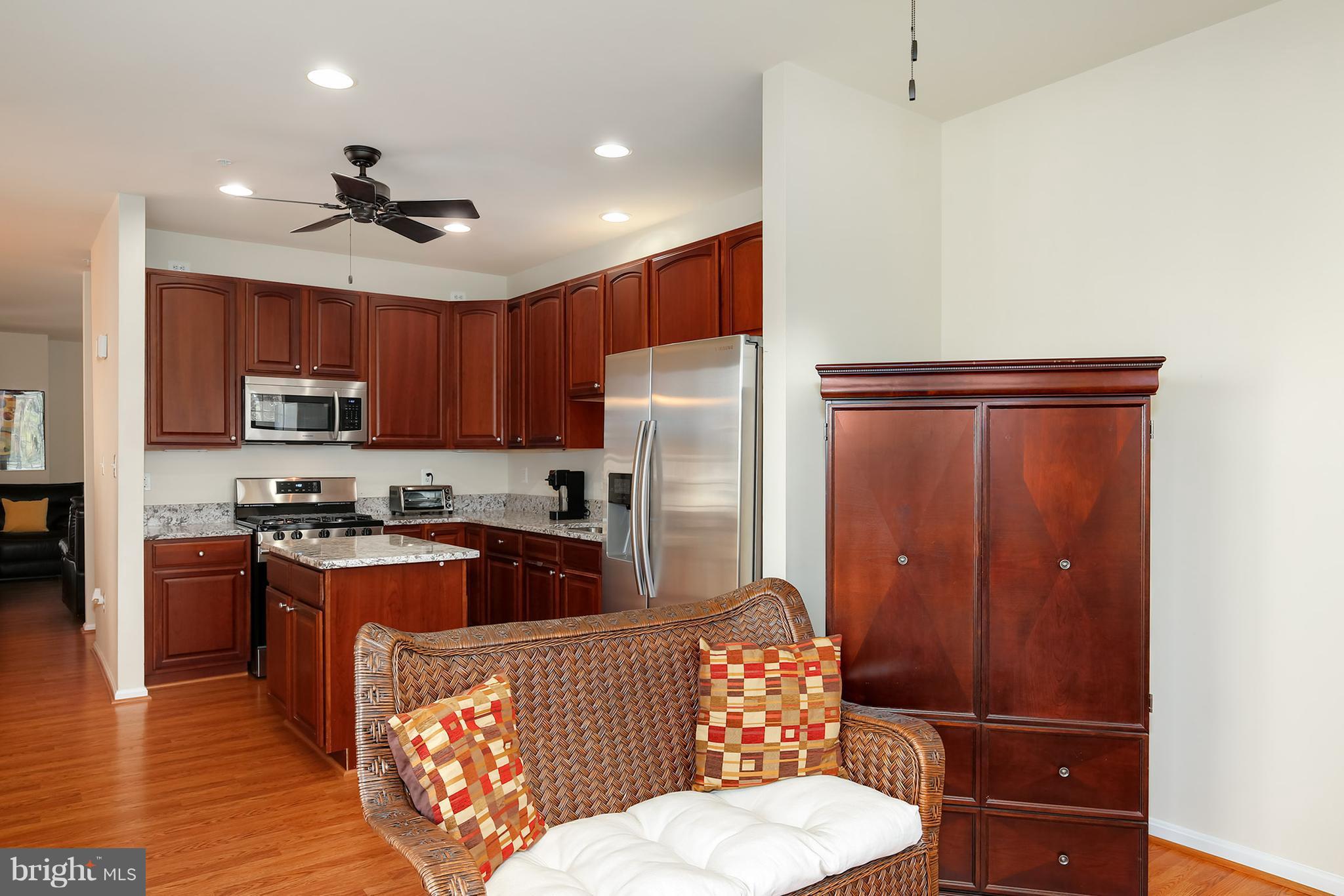 273 Braxton Way Edgewater, MD 21037 - Photo 11 of 30 Kitchen