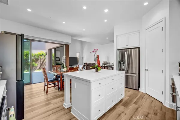 $2,450,000 | 151 Winnett, Irvine, CA 92602