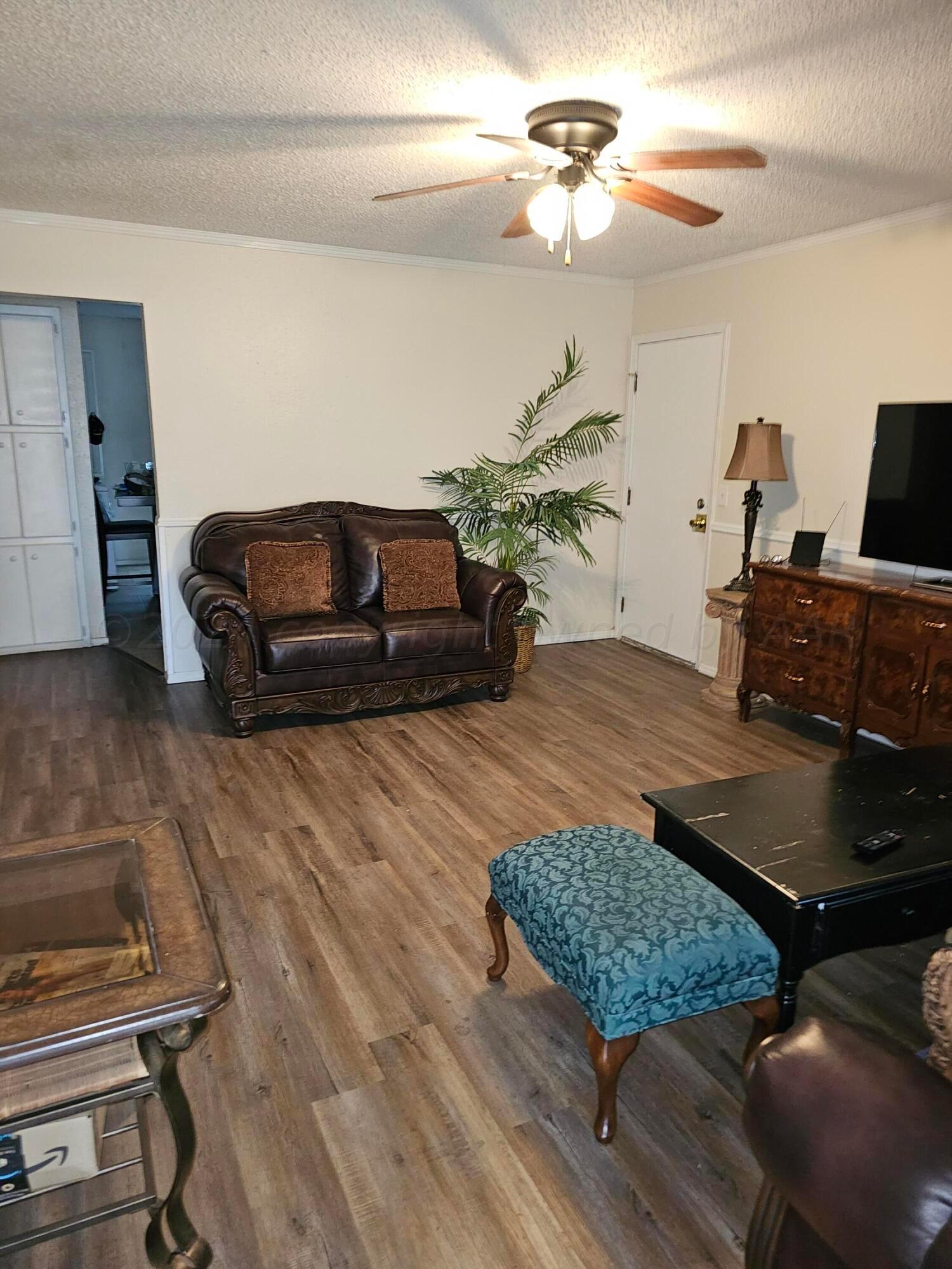 4215 South Hayden Street Amarillo, TX 79110 - Photo 2 of 6 1000030401