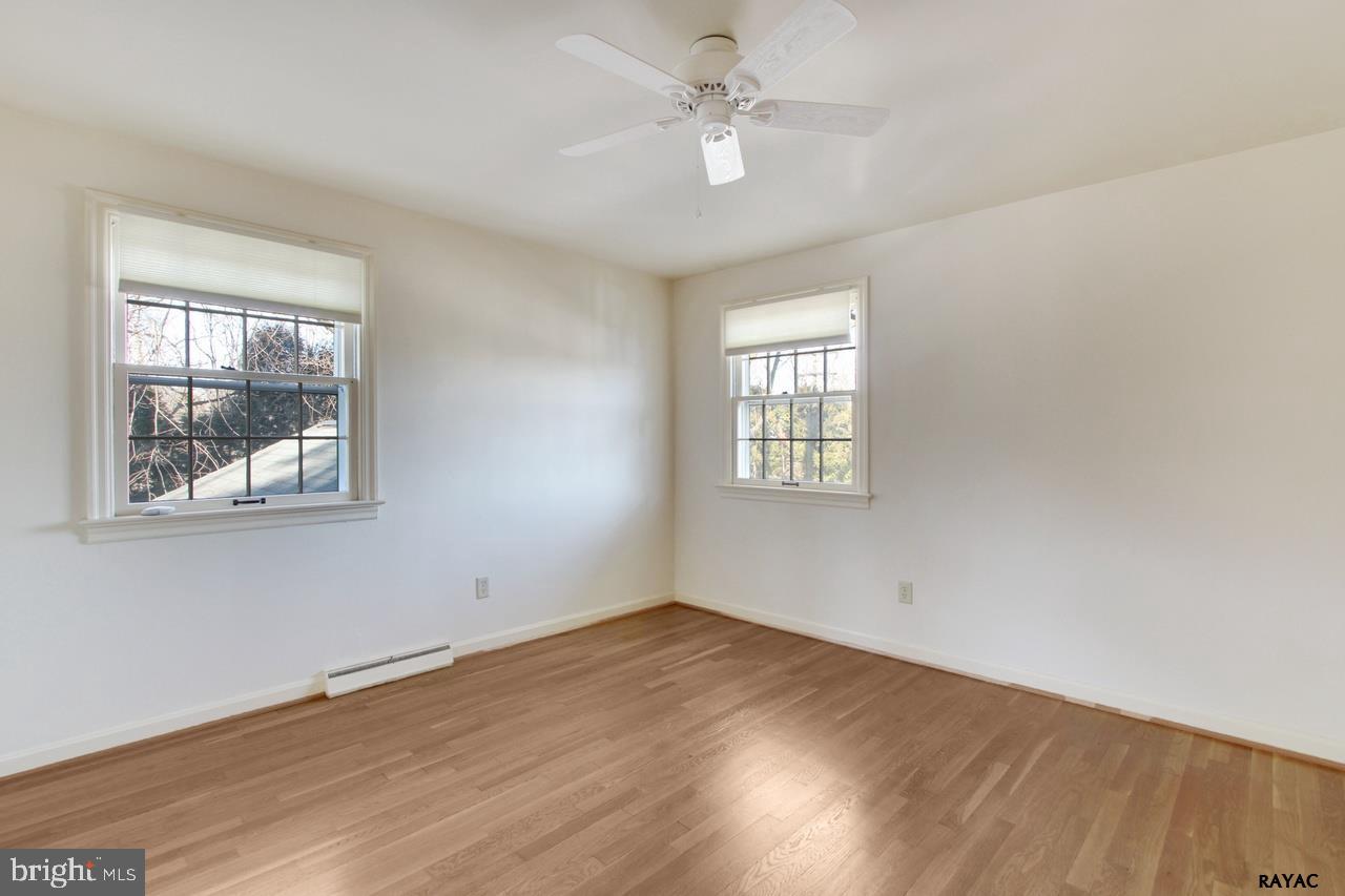 1484 Bee Tree Road York, PA 17403 - Photo 15 of 26 Gallery Image 15