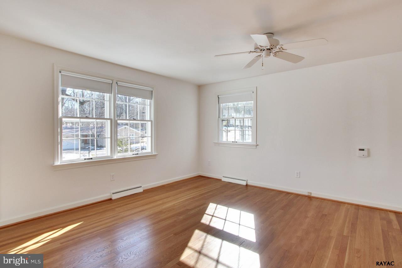 1484 Bee Tree Road York, PA 17403 - Photo 18 of 26 Gallery Image 18