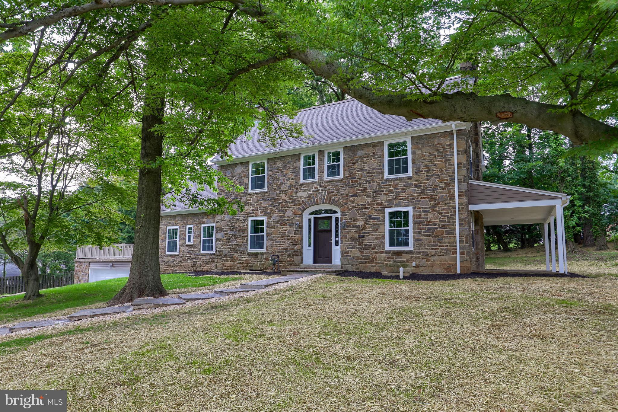 880 Clubhouse Road York, PA 17403 - Photo 4 of 81 Gallery Image 4