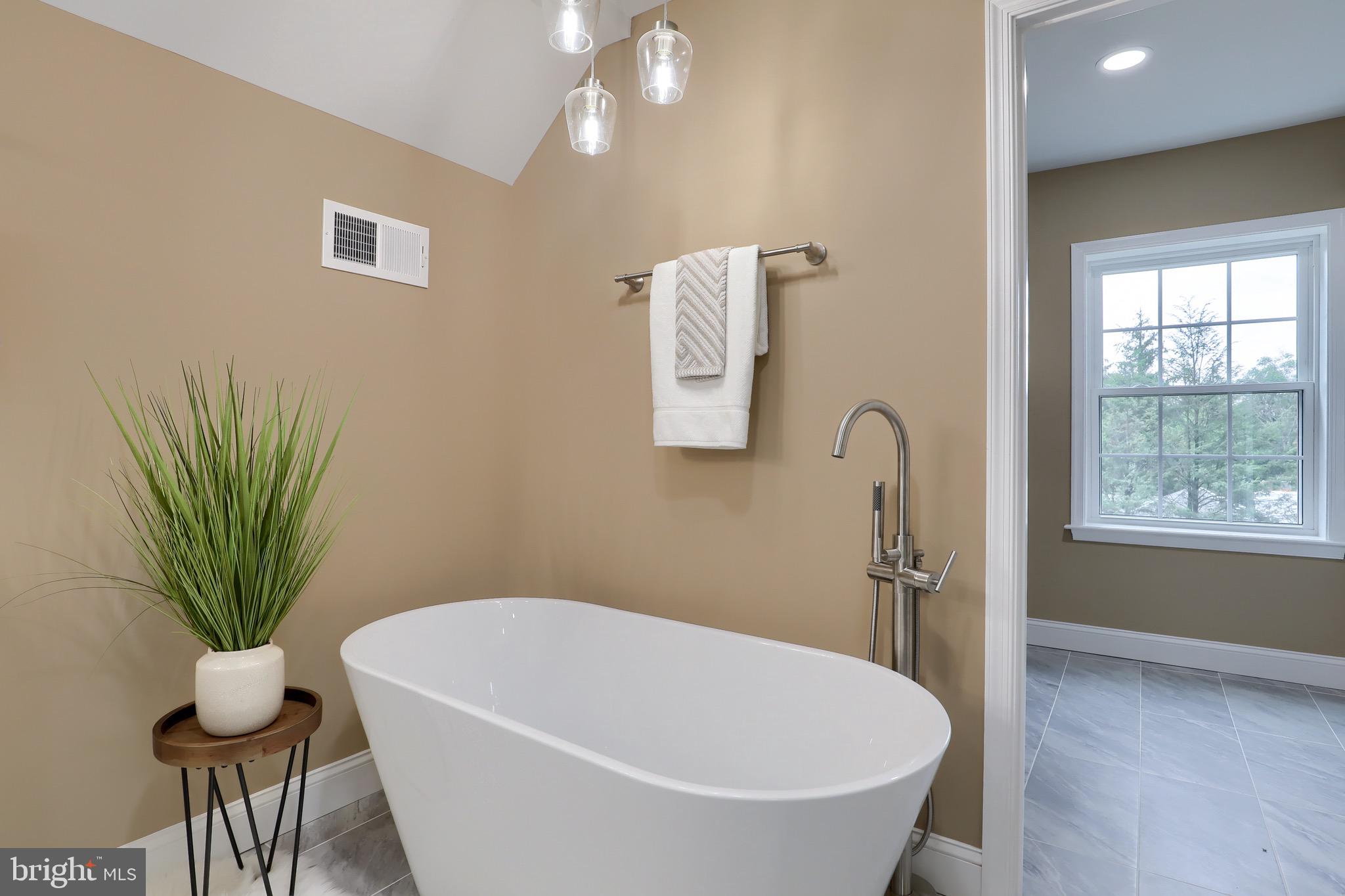 880 Clubhouse Road York, PA 17403 - Photo 47 of 81 Gallery Image 47
