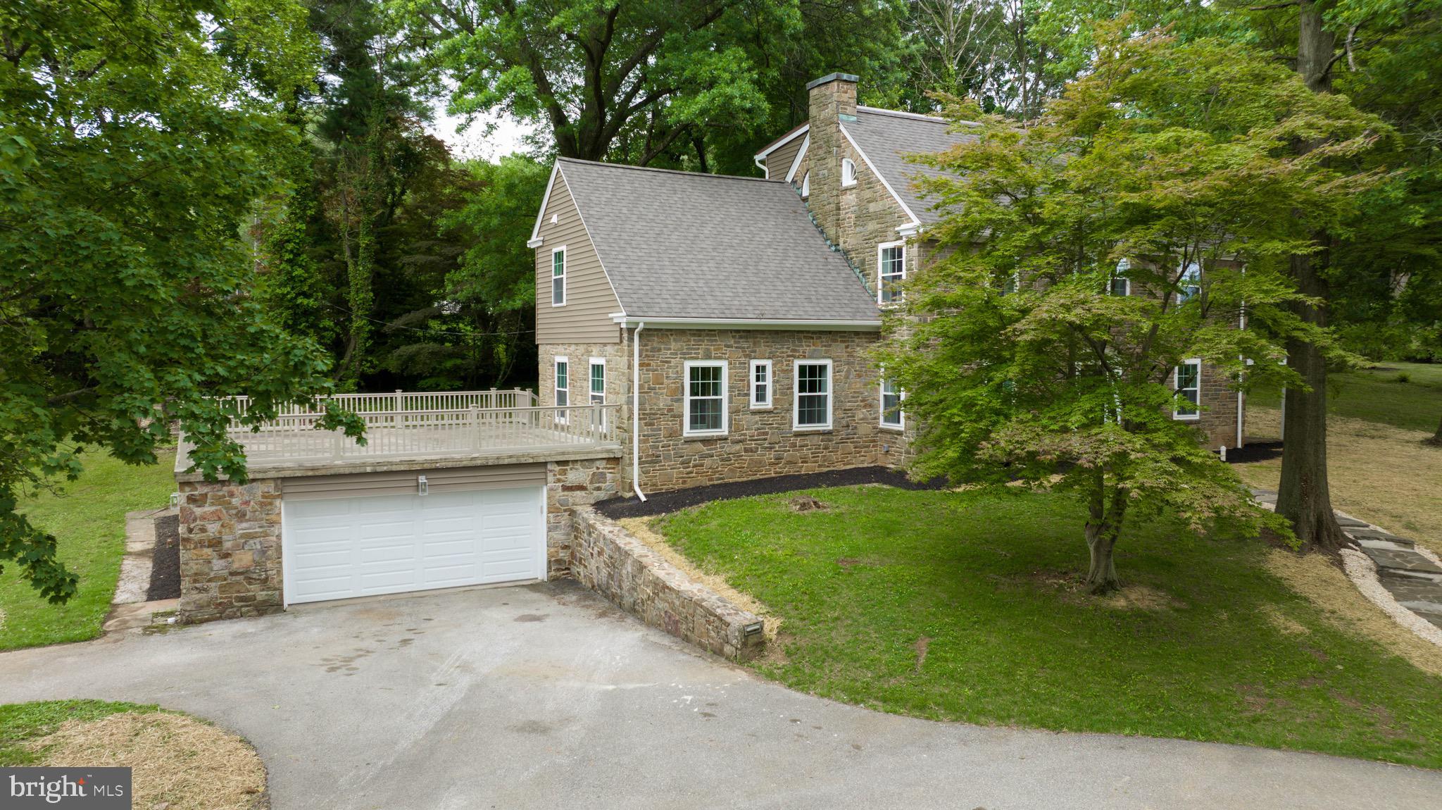 880 Clubhouse Road York, PA 17403 - Photo 7 of 81 Gallery Image 7