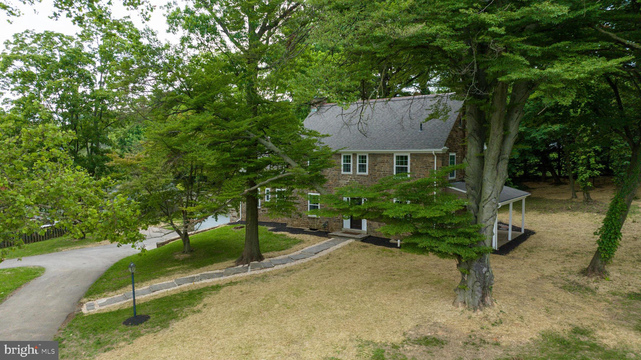 880 Clubhouse Road York, PA 17403 - Photo 9 of 81 Gallery Image 9