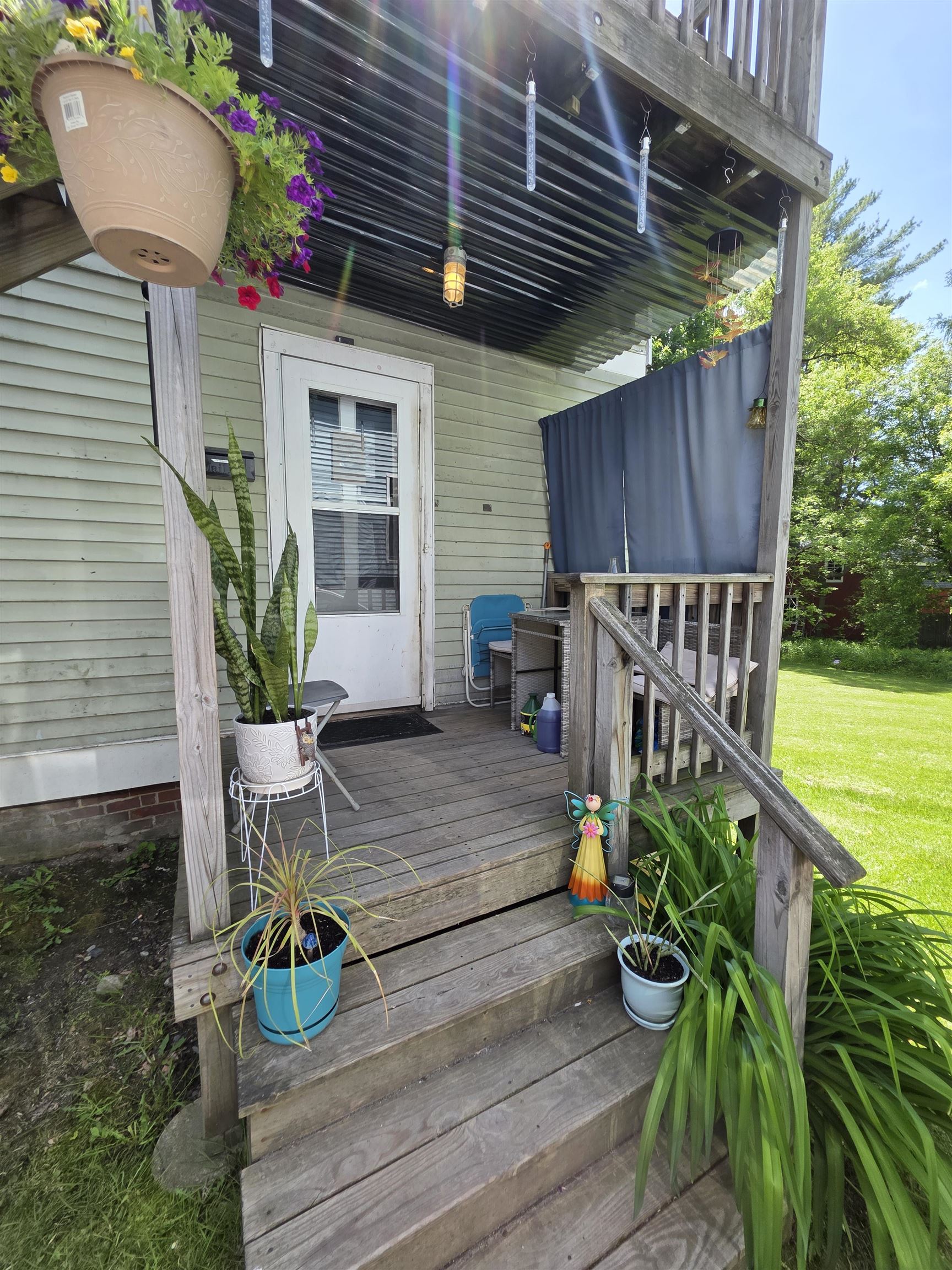 6 Pine Street Lebanon, NH 03766 - Photo 3 of 28
