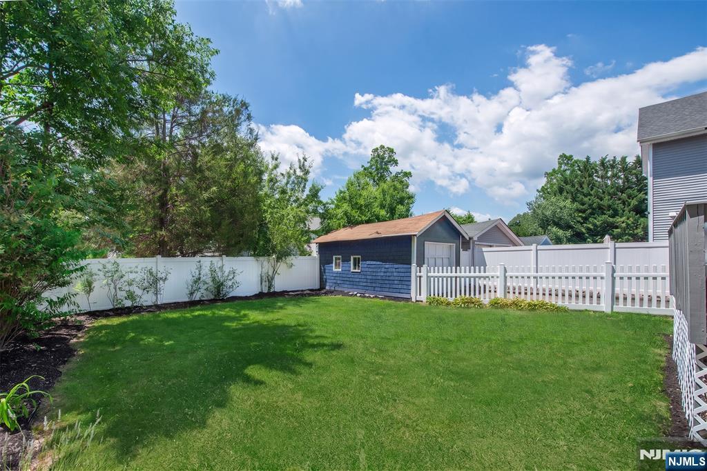 35 Howe Avenue Montclair, NJ 07042 - Photo 47 of 49