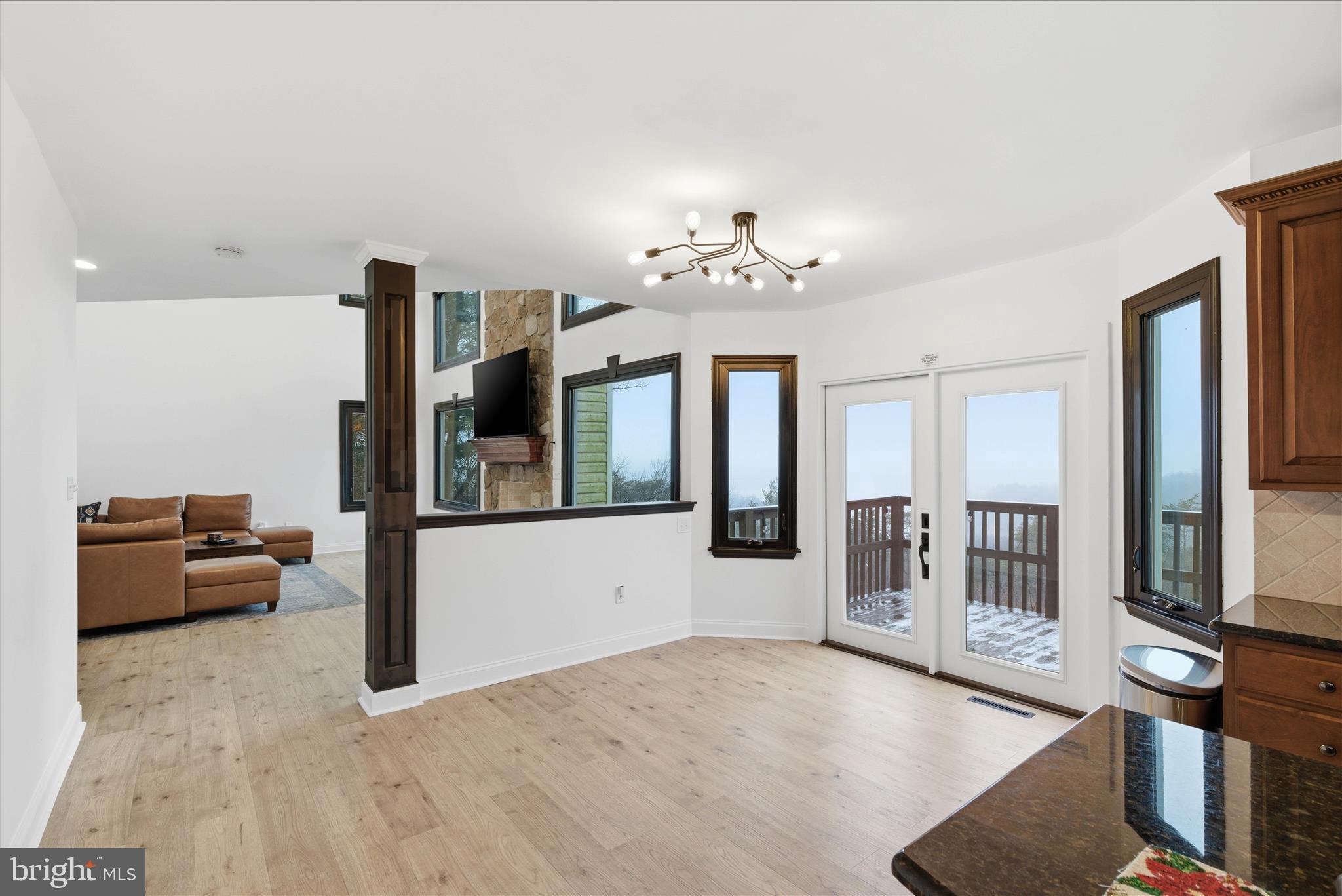 465 Rebers Bridge Road Reading, PA 19608 - Photo 20 of 68 Breakfast Nook