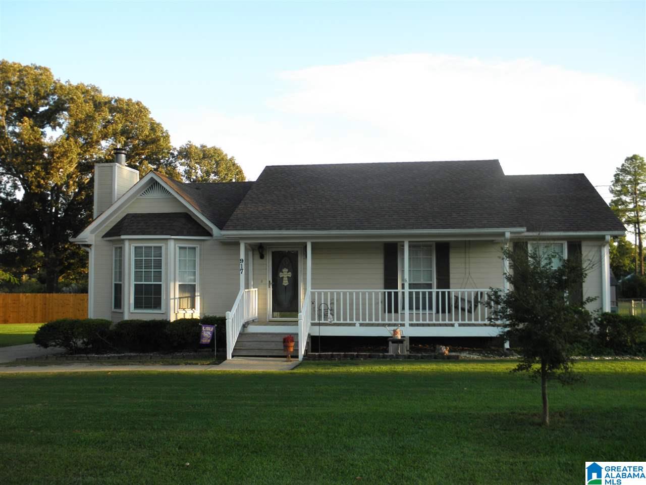 917 8th Street Pleasant Grove, AL 35127 - Photo 1 of 32