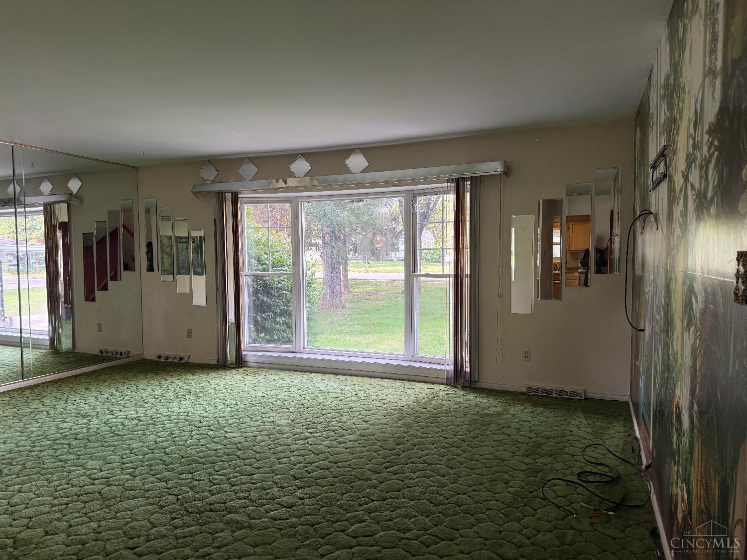 107 Marshall Road Middletown, OH 45042 - Photo 8 of 32 Gallery Image 8