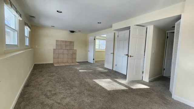 $3,200 | 5 Castlegate Court, Vernon Hills, IL 60061