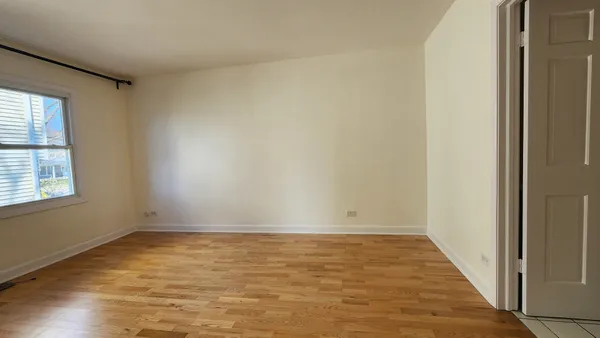 $3,100 | 5 Castlegate Court, Vernon Hills, IL 60061