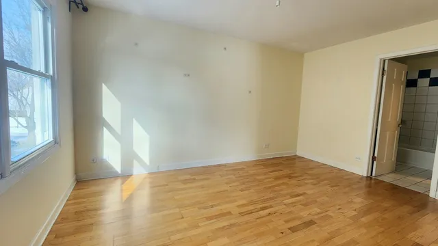 $3,200 | 5 Castlegate Court, Vernon Hills, IL 60061