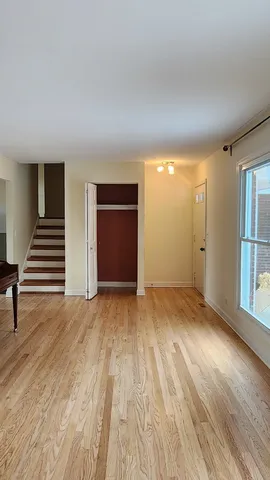 $3,200 | 5 Castlegate Court, Vernon Hills, IL 60061