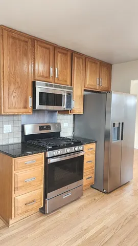 $3,200 | 5 Castlegate Court, Vernon Hills, IL 60061