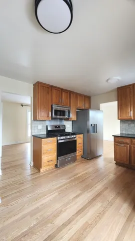 $3,200 | 5 Castlegate Court, Vernon Hills, IL 60061