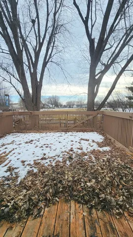 $3,200 | 5 Castlegate Court, Vernon Hills, IL 60061