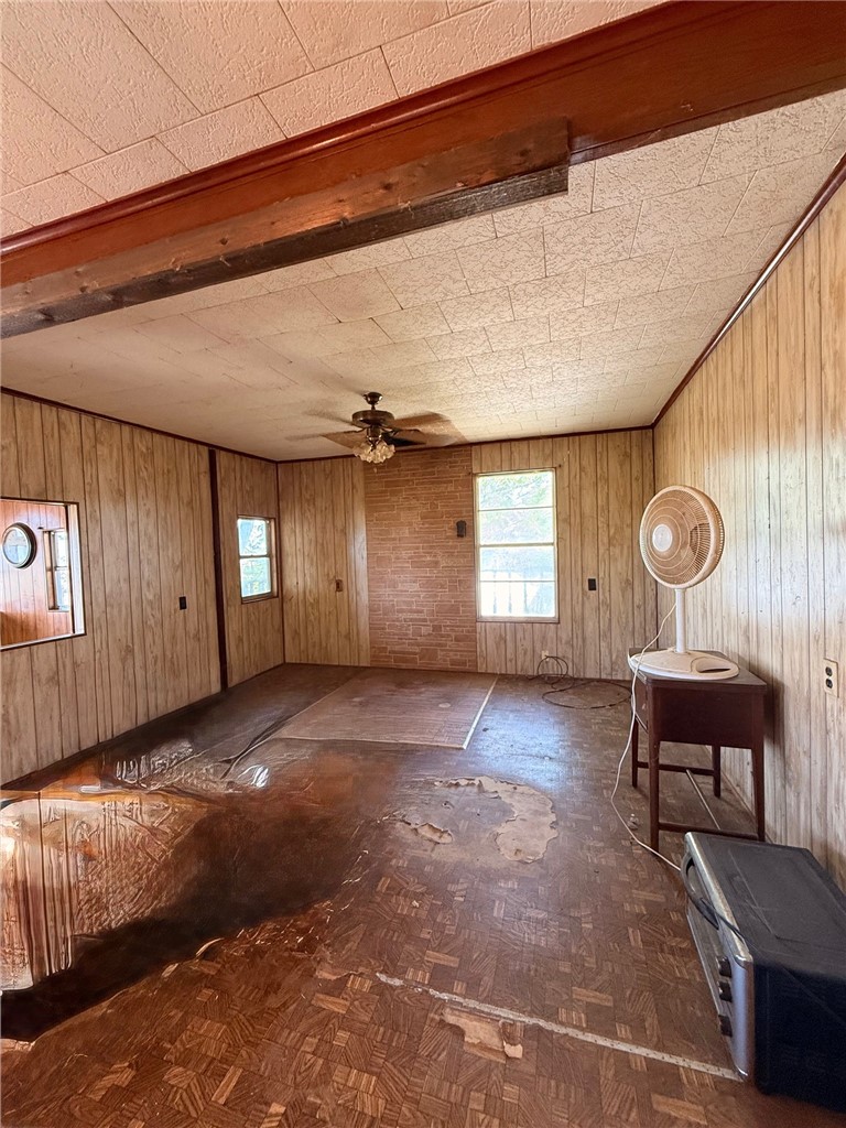 343 Stephens Loop Lake City, TX 78368 - Photo 15 of 21 Upstairs Dining