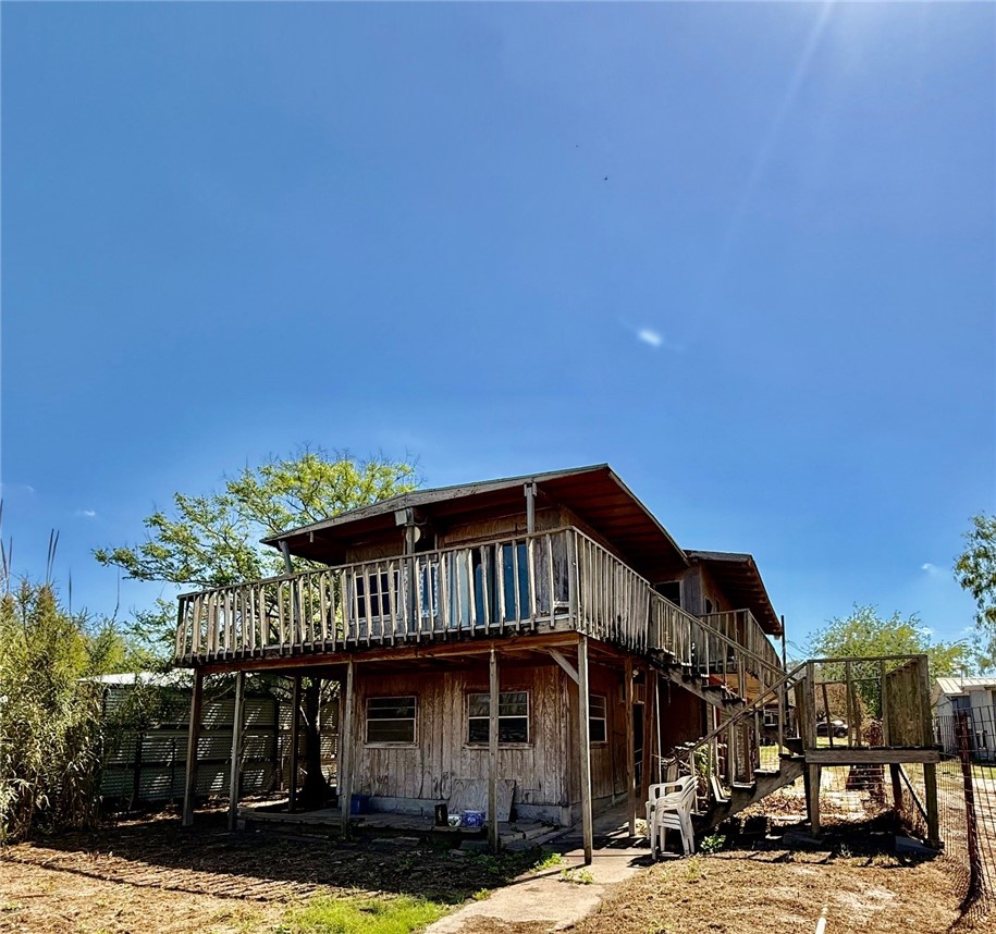 343 Stephens Loop Lake City, TX 78368 - Photo 17 of 21 Back view