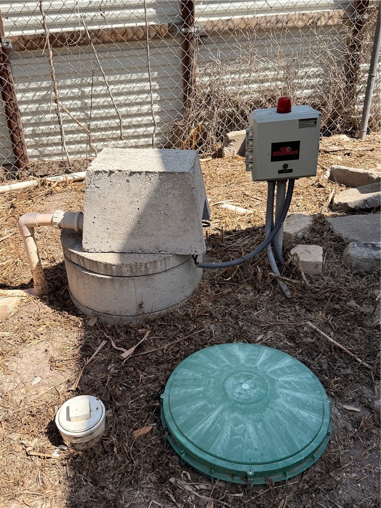 343 Stephens Loop Lake City, TX 78368 - Photo 20 of 21 Septic