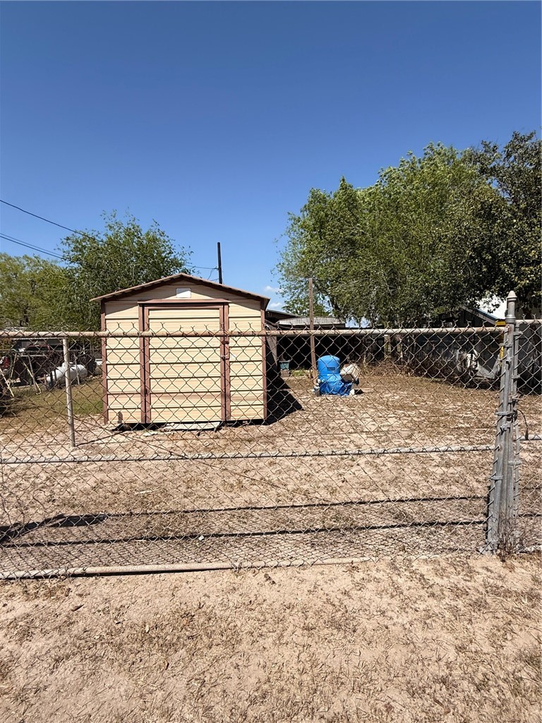 343 Stephens Loop Lake City, TX 78368 - Photo 5 of 21