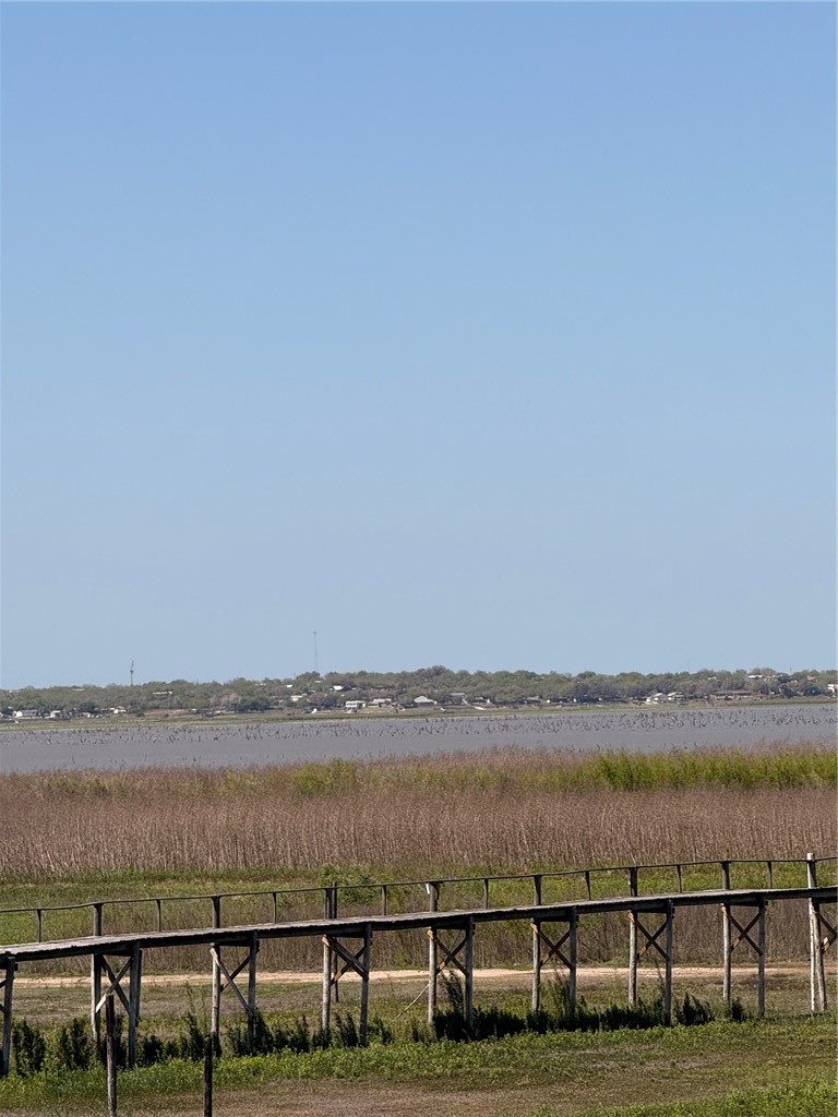 343 Stephens Loop Lake City, TX 78368 - Photo 8 of 21