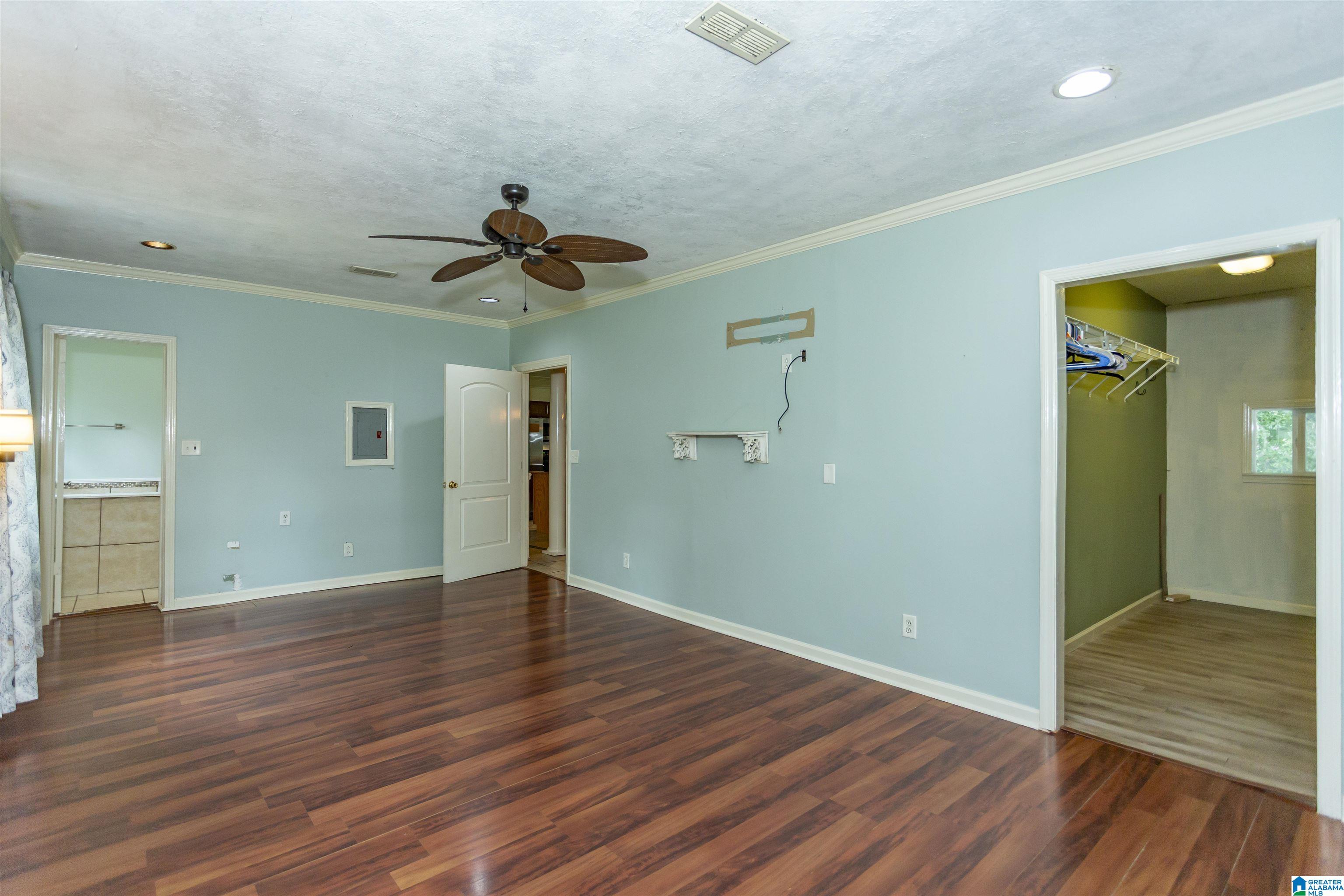 1647 Moncrief Road Gardendale, AL 35071 - Photo 14 of 28