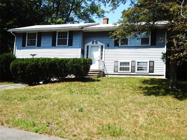 8 Wayne Road Peabody, MA 01960 - Photo 2 of 15 Gallery Image 2