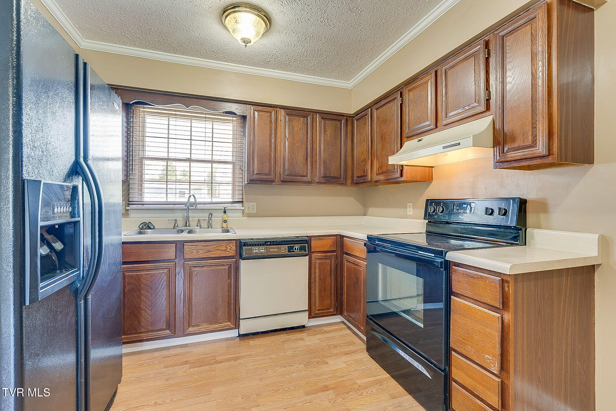 193 Light Drive Dryden, VA 24243 - Photo 11 of 43 008