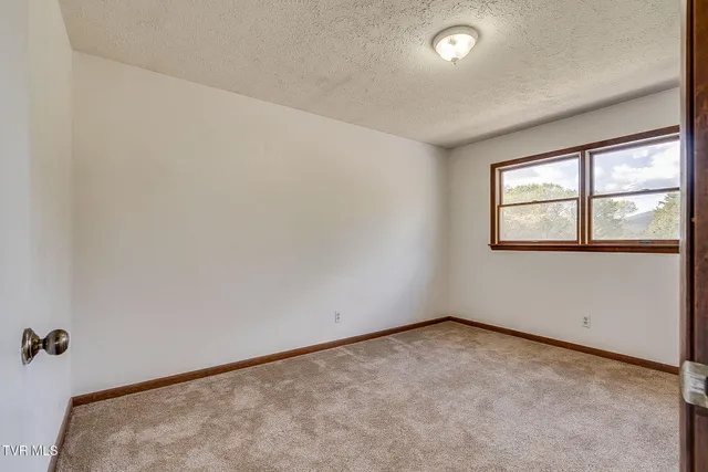 $249,900 | 193 Light Drive, Dryden, VA 24243