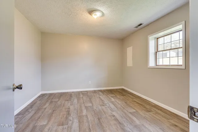 $249,900 | 193 Light Drive, Dryden, VA 24243