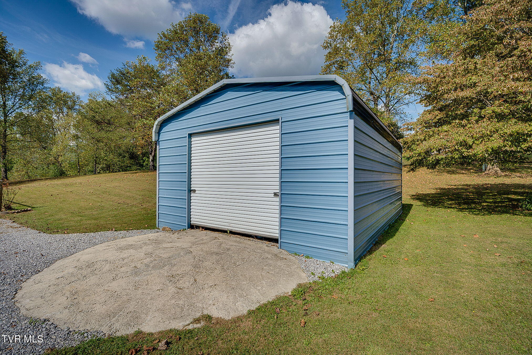 193 Light Drive Dryden, VA 24243 - Photo 27 of 43 030