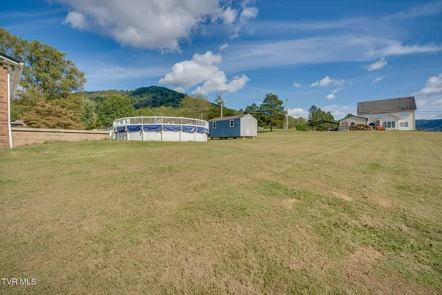 $249,900 | 193 Light Drive, Dryden, VA 24243