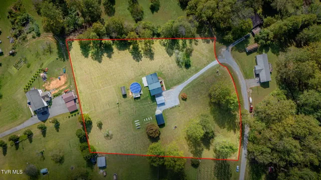 $249,900 | 193 Light Drive, Dryden, VA 24243