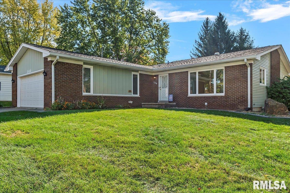 140 Nottingham Road Springfield, IL 62704 - Photo 3 of 29